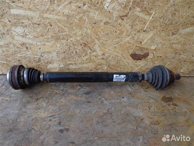 Полуось передняя правая VW Passat B6