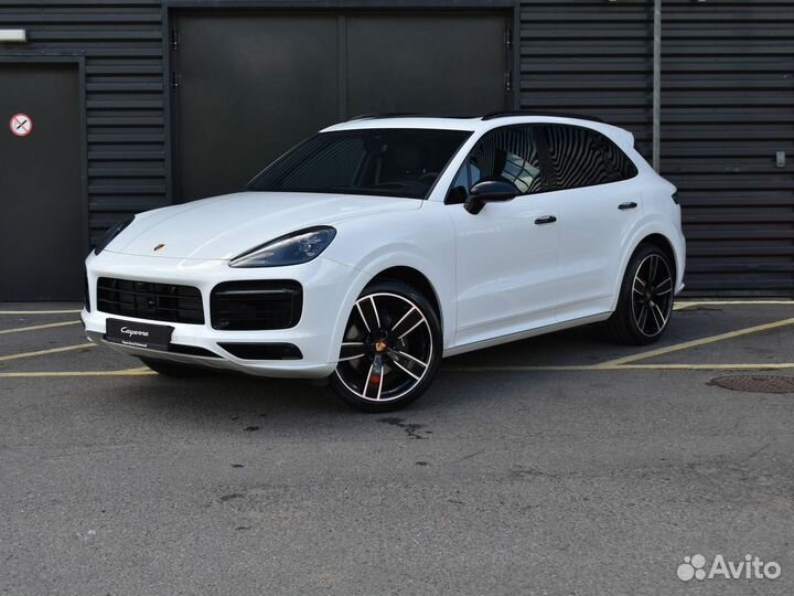 Porsche Cayenne 3.0 AT, 2022, 27 км