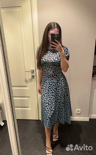 Платье reserved