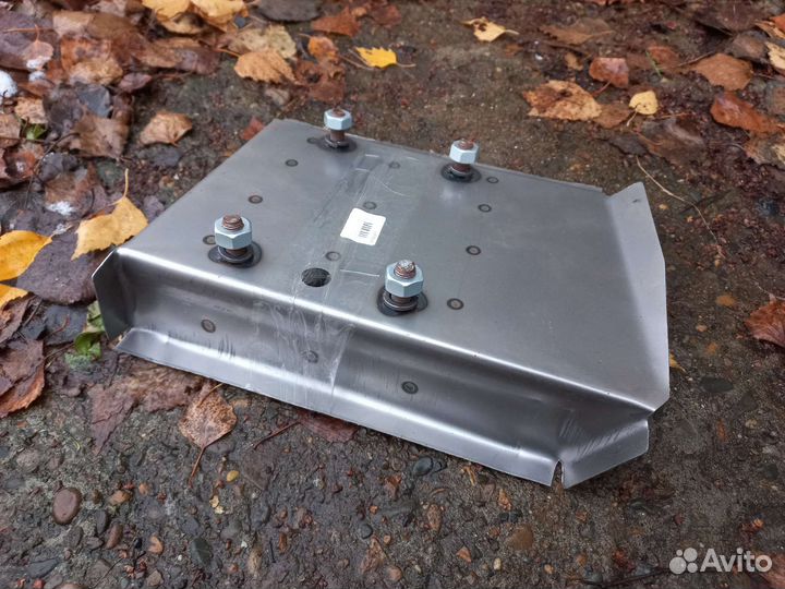 Площадка тяги правая на Ниву Ваз. гост