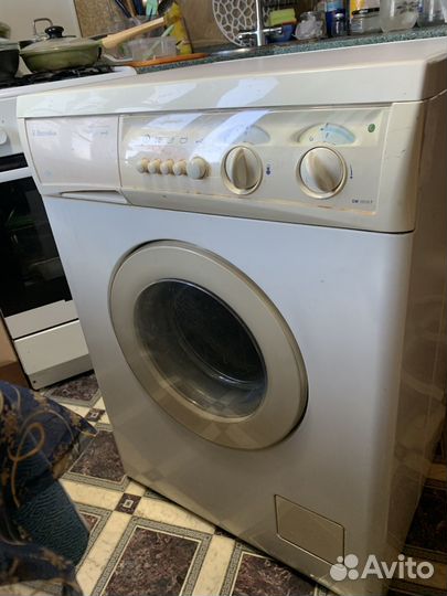 Стиральная машина автомат
