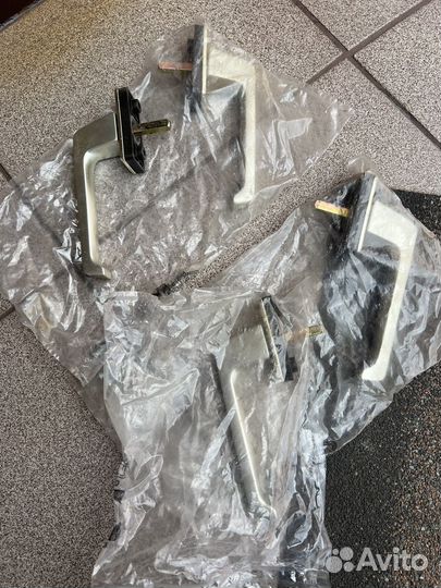 Ручки оконные