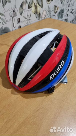 Велошлем giro synthe