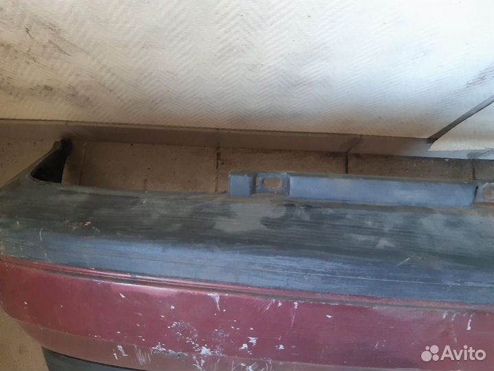 Бампер задний Volkswagen Golf 3 5-дверный