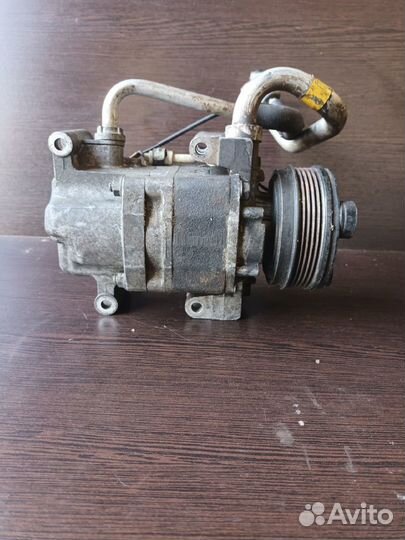 Компрессор кондиционера Mazda LF