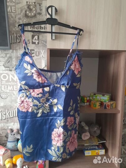 Халат с комплектом дополнений женский 48 новый