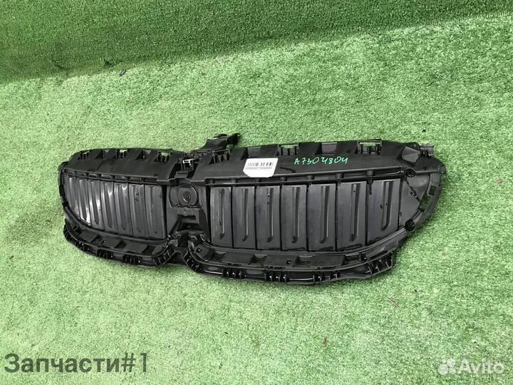 Решетка радиатора BMW 3er G20 G21 G28 (2018-2022)