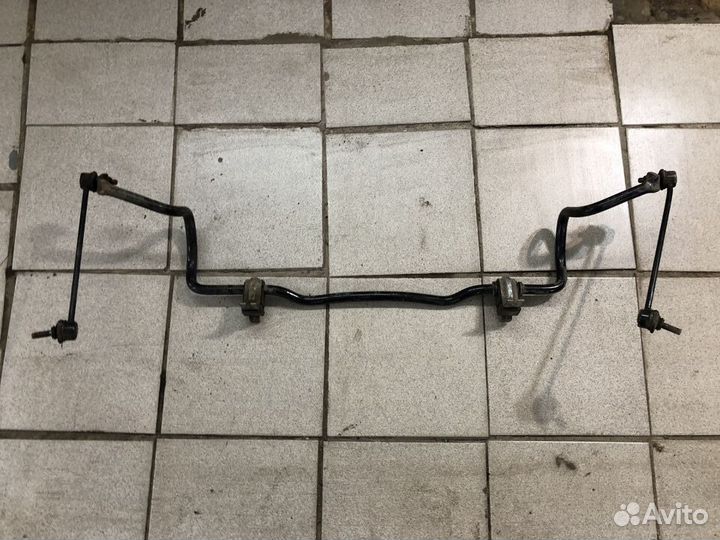 Передний стабилизатор Renault megane 2 1,6