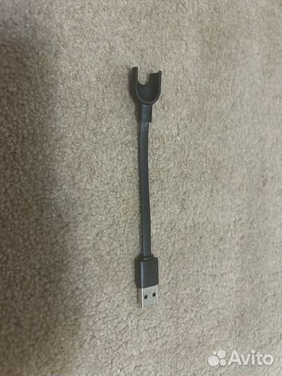 Зарядка на Mi band 3