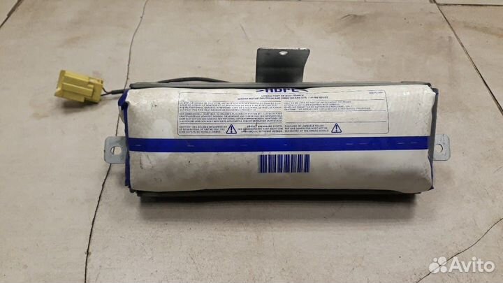 Подушка безопасности пассажира Nissan Primera