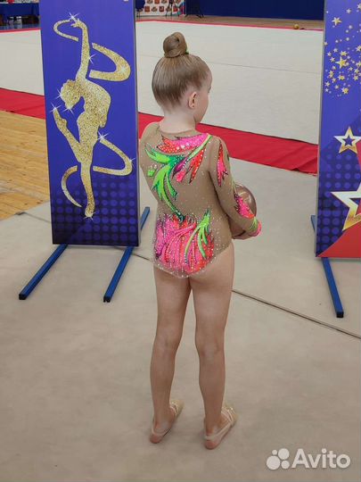 Купальник для художественной гимнастики