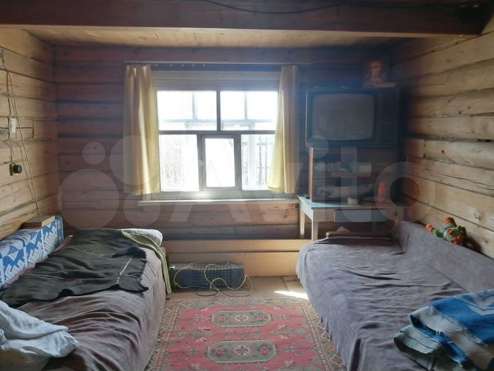 Дача 16 м² на участке 10 сот.