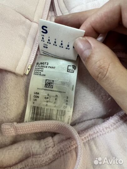 Спортивный костюм reebok женский