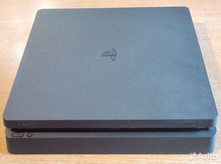 Sony PlayStation 4 slim 1tb
