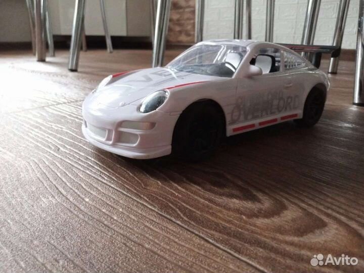 Машина на пульте управления