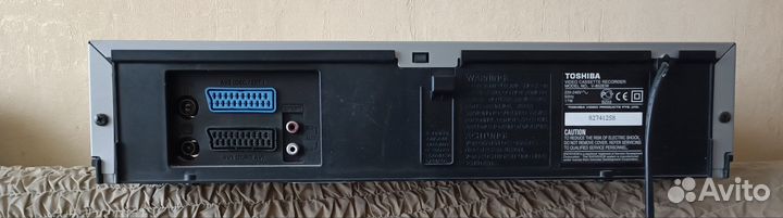 Видеомагнитофон toshiba pro drum V 852EW