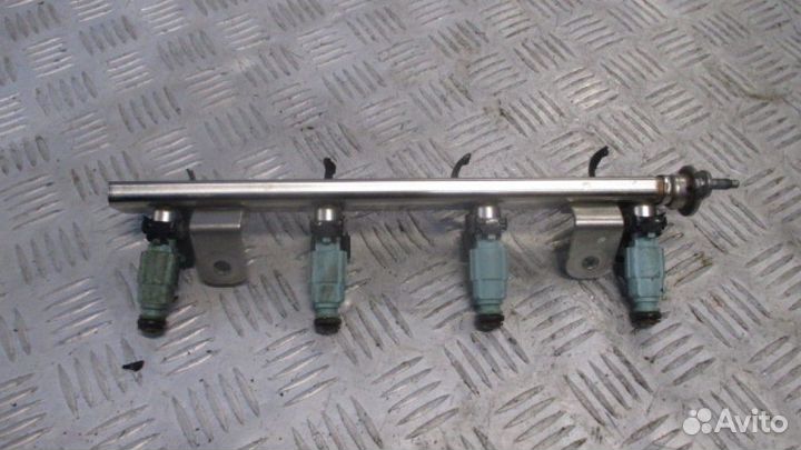 Рейка топливная рампа Hyundai Solaris