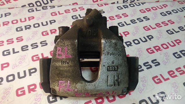 Суппорт передний BK L пробег 12000км б/у Mazda 3 M