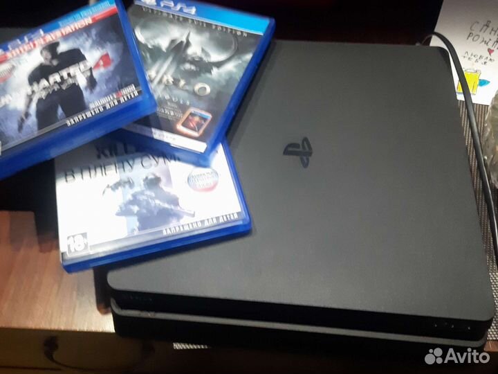 Sony PS4 slim 500mb