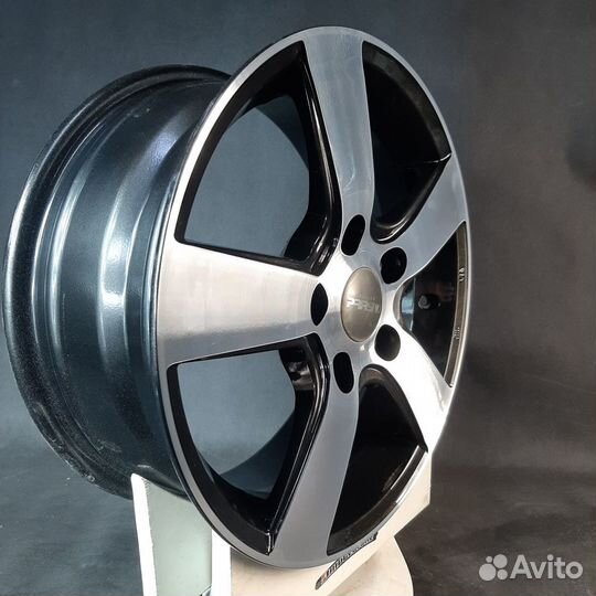 Литые диски R15/6 5x114.3 Prasivo арт. 18-133