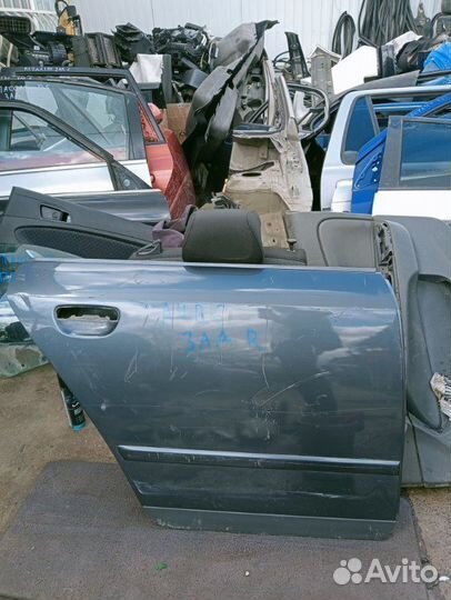Дверь задняя правая Audi A4 B6 AMB 2001