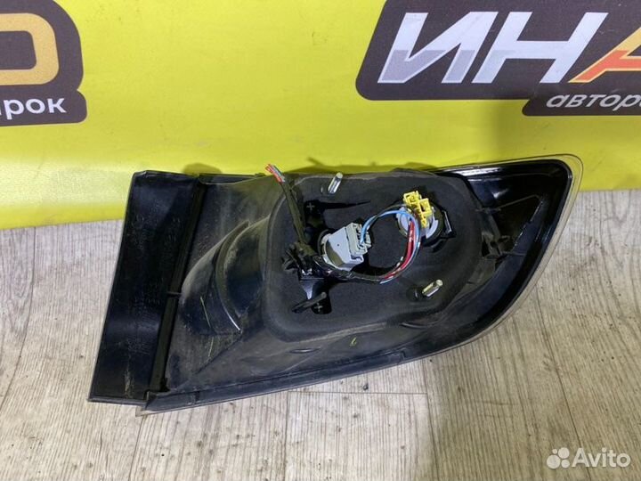 Фонарь задний левый Mazda 3 BK 2003-2009