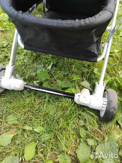 Прогулочная коляска складная BabyZz D200