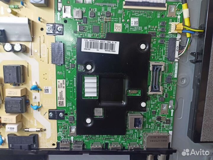 Samsung ue50au7170 на запчасти битая матрица