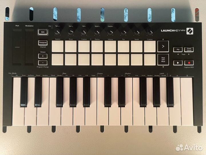 Novation Launchkey mini mk3
