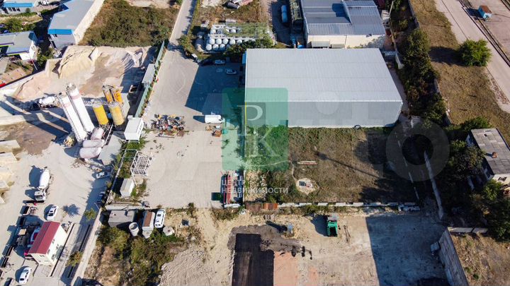 Открытая площадка 1000 м2 на Камышовом шоссе