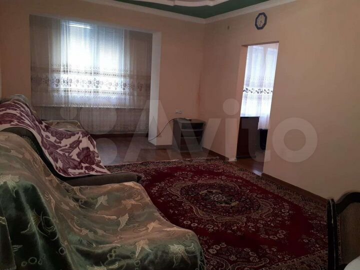 Своб. планировка, 72 м², 1/4 эт.