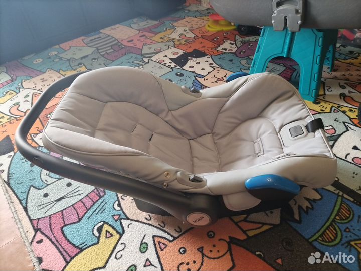 Коляска 3 в 1 Roan