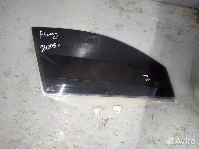 Стекло двери передней правой Nissan Almera Classic
