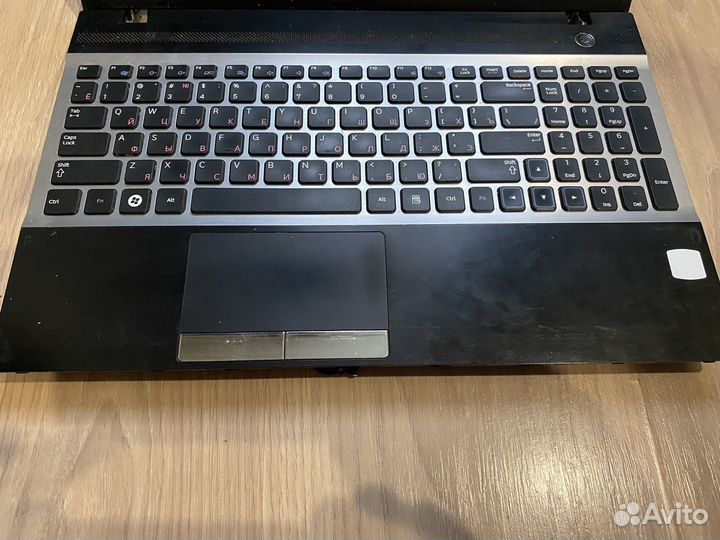 Ноутбук Samsung NP305 V5A по запчастям