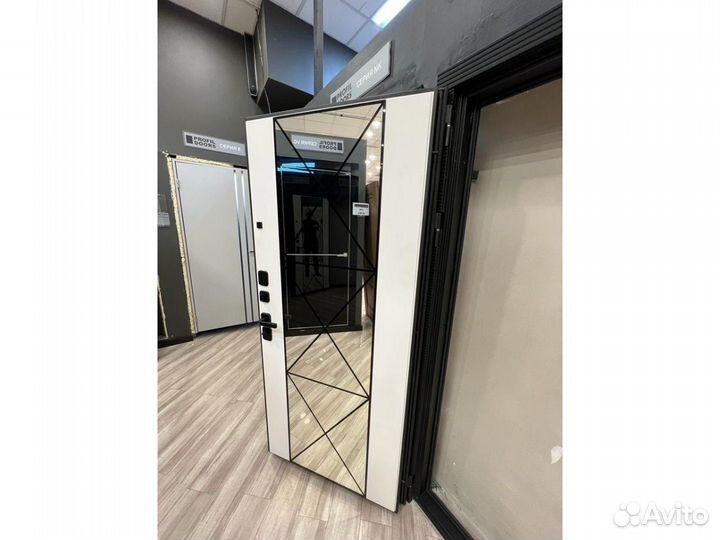 Входные металлические двери