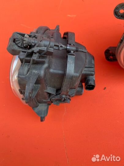 Фара противотуманная передняя Bmw X3 F25 N47D20C