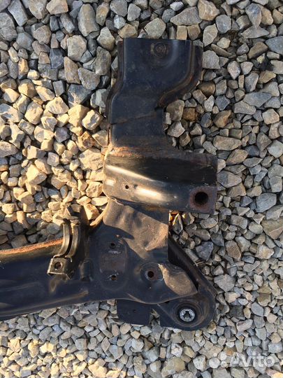 Chevrolet lacetti передний подрамники