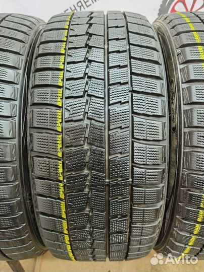 Dunlop Winter Maxx WM01 245/40 R18 99V