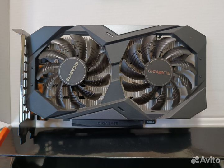 Видеокарта Gigabyte Geforce GTX 1650 4 гб