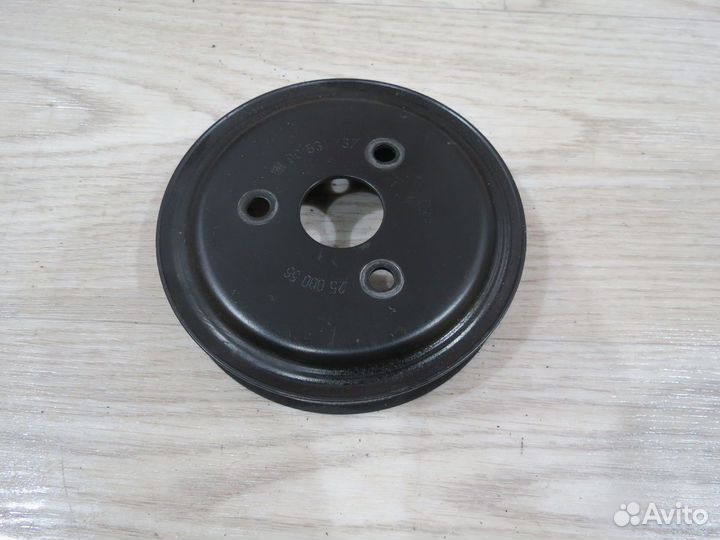 Шкив помпы Opel Astra J