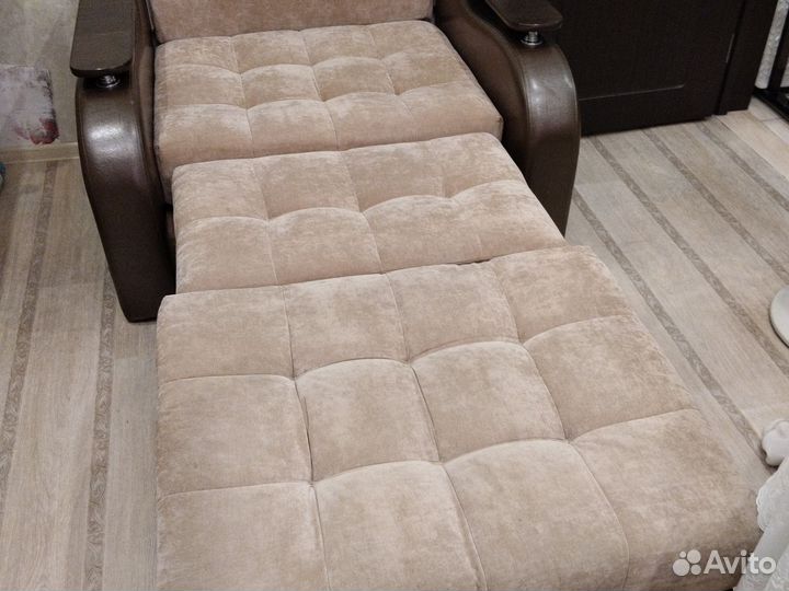 Маленький диванчик бу