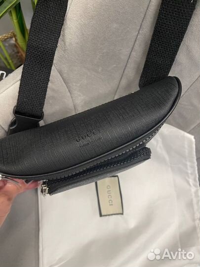 Сумка женская на пояс Gucci
