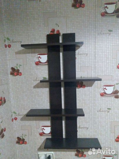 Полка настенная новая