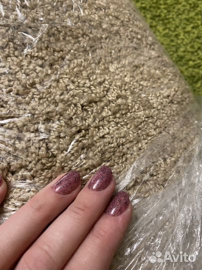 Ковер палас новый 2.5 на 2.2 средний ворс