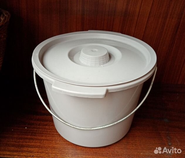 Инвалидное кресло - коляска, туалет