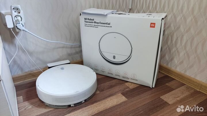 Xiaomi Mi Robot Vacuum-Mop Essential