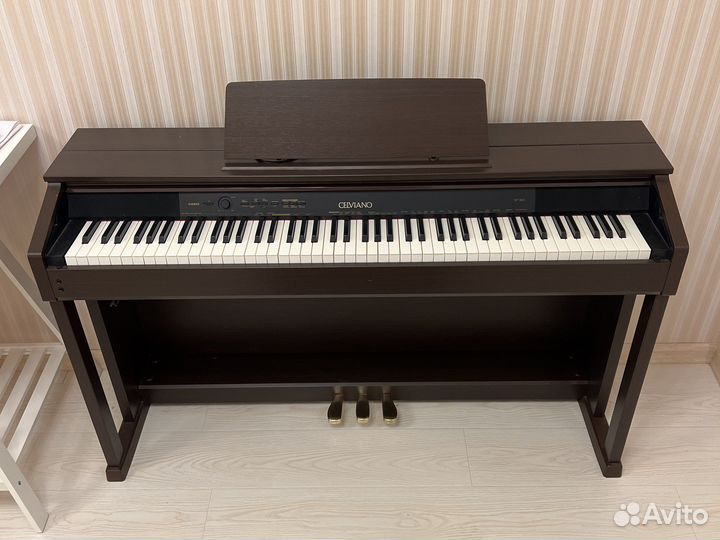 Цифровое пианино Casio celviano