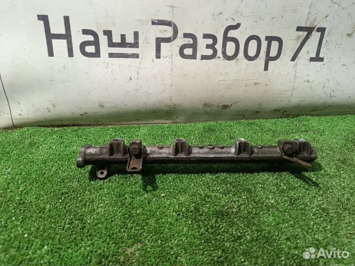 Рампа топливная рейка mitsubishi lancer 9