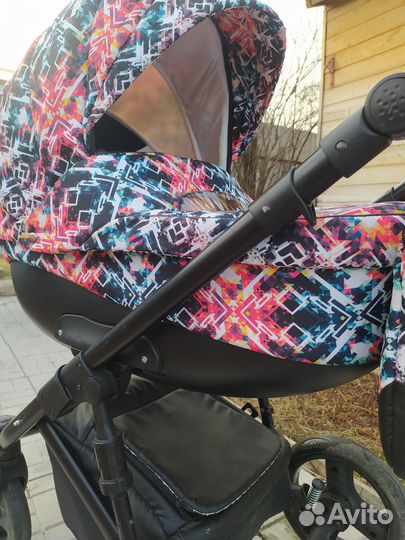 Коляска 2 в 1 Bexa cube