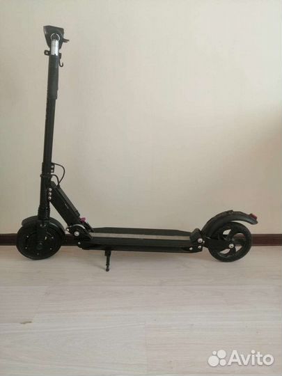 Самокат взрослый электрический бу